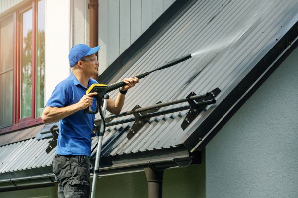 Roof Mold Cleaning - Roof Mold Cleaning Londonderry, New Hampshire